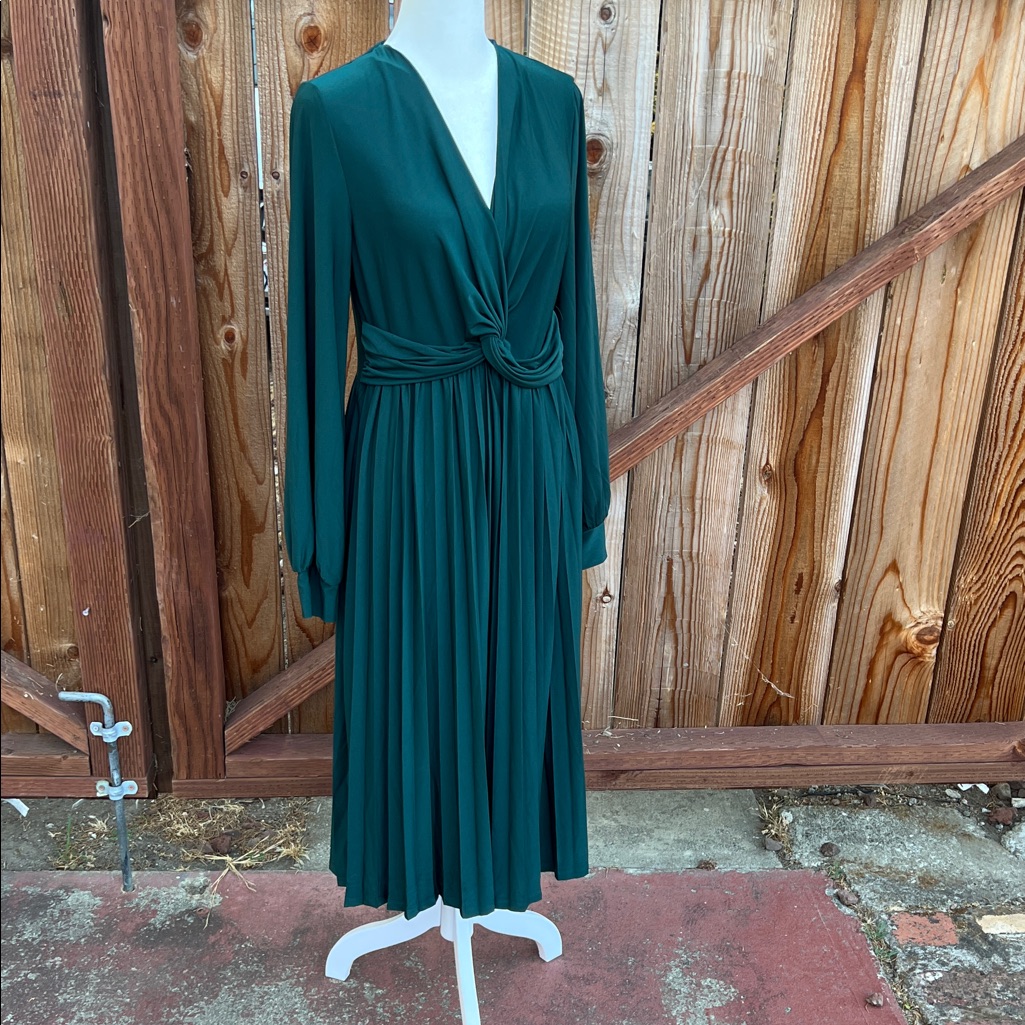 Nina Leonard Deep Green Long Sleeve Dress